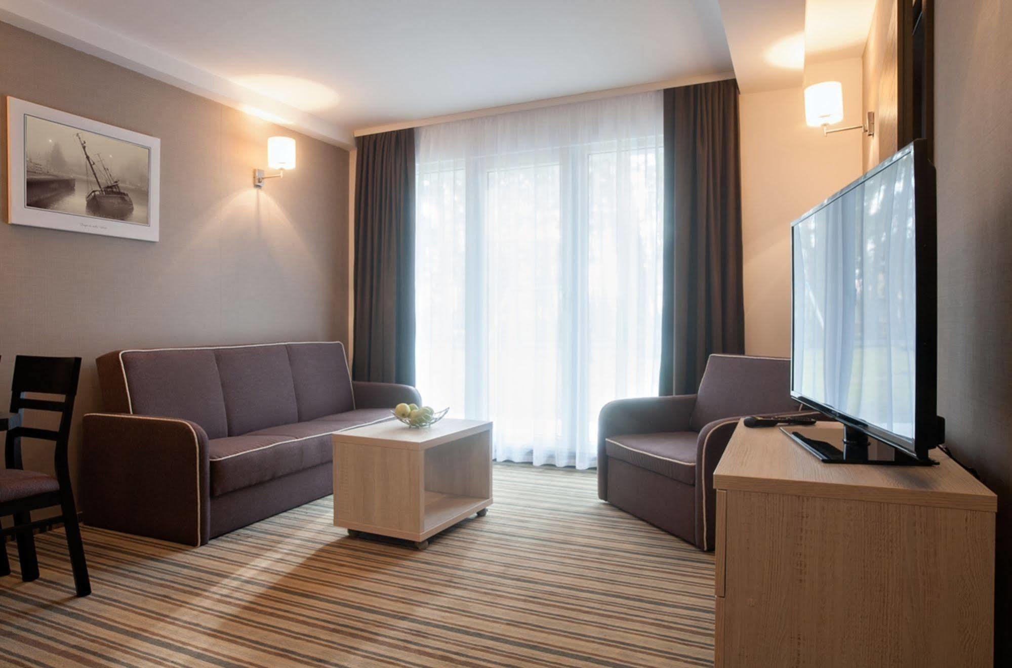 Waterside Resort Darlowko Εξωτερικό φωτογραφία